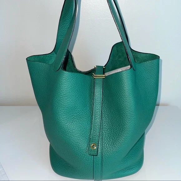 Hermès Picotin Lock 22 in Green - Picture 4 of 10